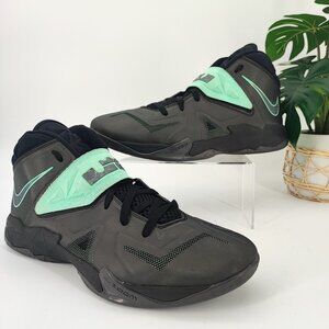 Nike Men's Lebron Zoom Soldier VII Black 599264-002 Sneakers Size 12.5